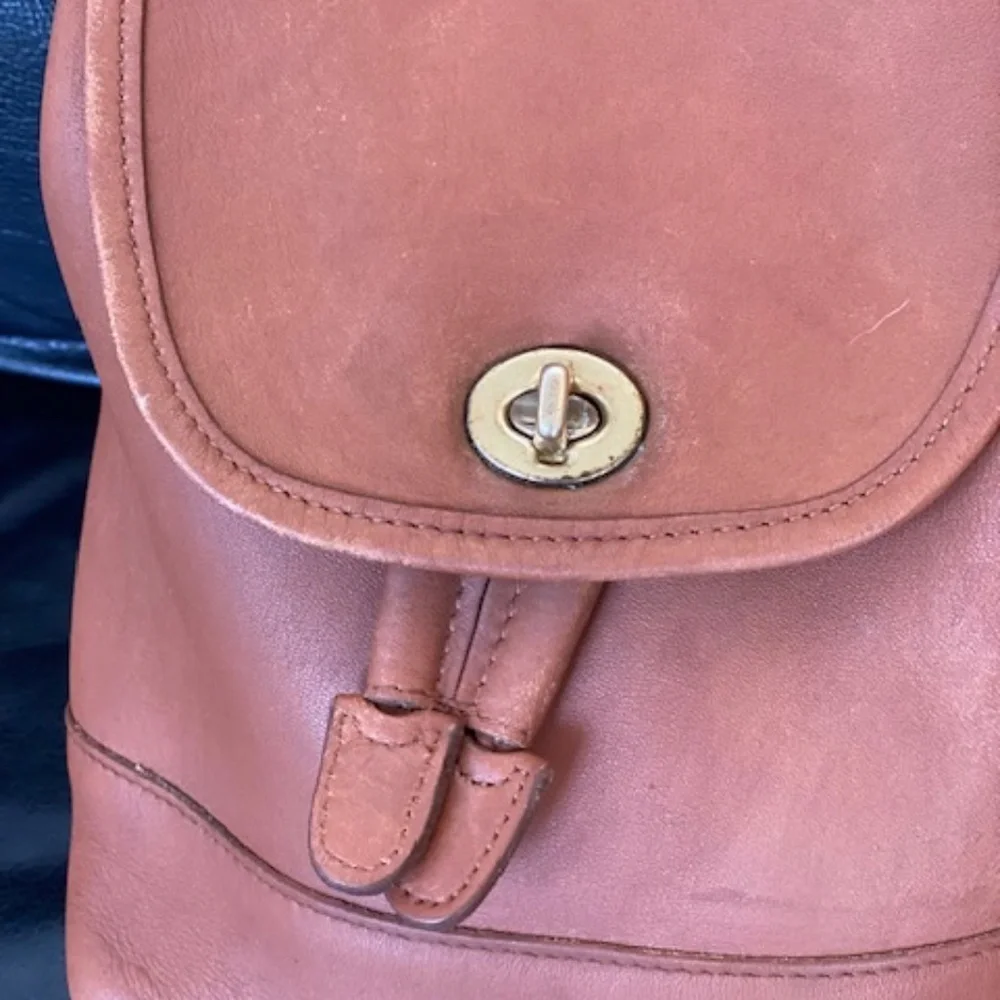 Vintage Coach A2P‑9960 Backpack – British Tan Leather – Excellent Condition - Picture 7 of 11